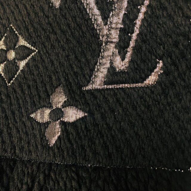 250616303